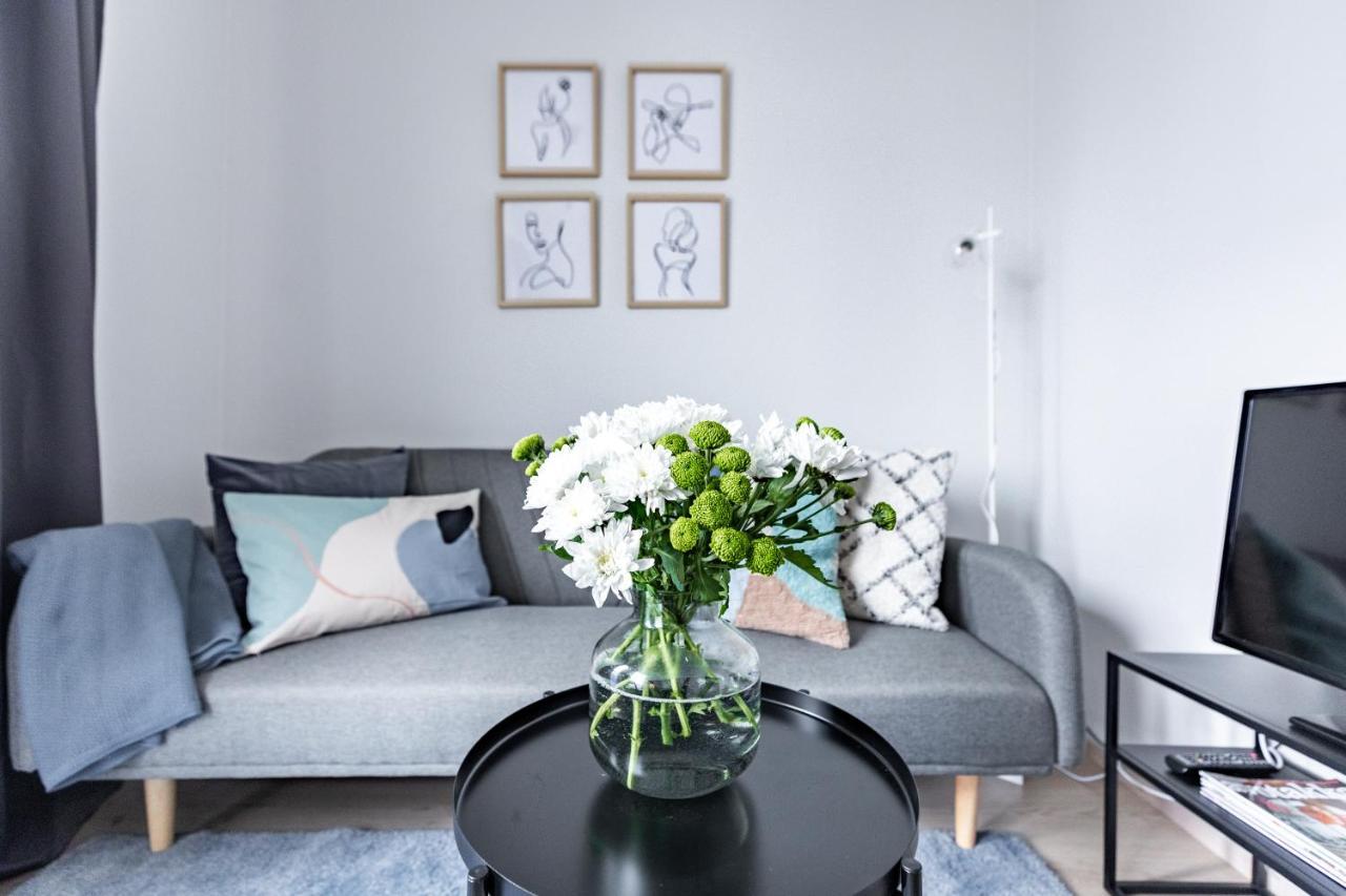 Arctic Blue City Suite Rovaniemi Exterior photo